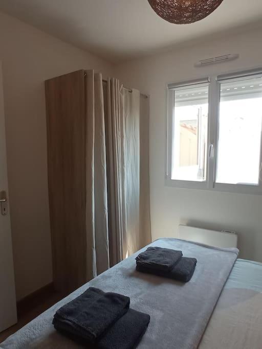 A 50 M De La Plage, Appartement De 35 M2 : Les Pieds Sales Bréhal Eksteriør bilde